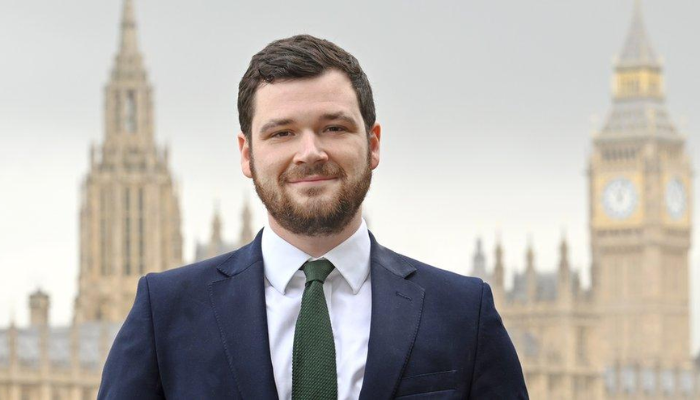 Henry Zeffman: The Rise of a Leading Voice in British Political Journalism