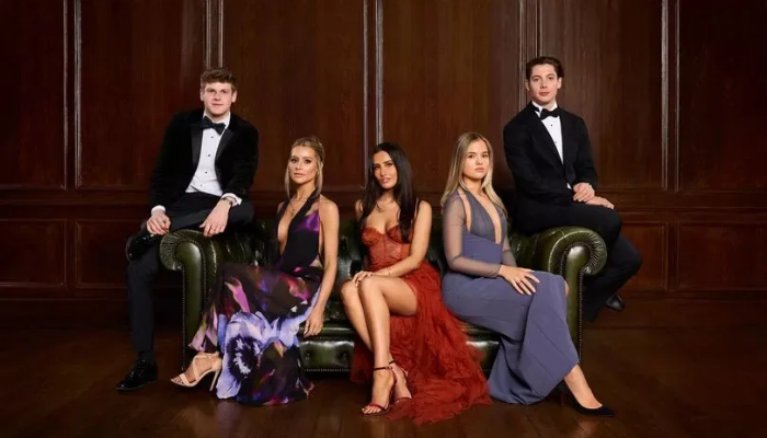 Sam Vanderpump Parents: Exploring the Family Background, Legacy, and Life of Lisa Vanderpump’s Son